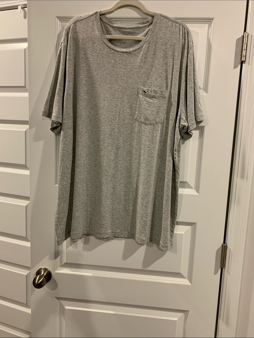 Vineyard vines T-shirt